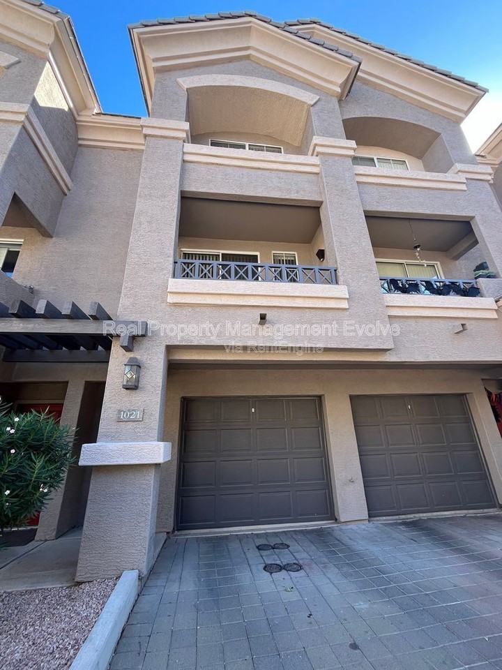 4455 E Paradise Village Pkwy S #1021 - Photo 2 of 19