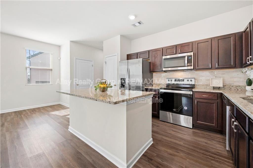 6448 Mountain Home Way Se - Photo 2 of 39