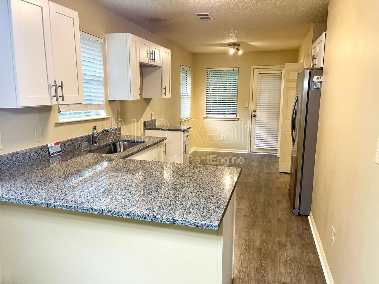 132 Samanthas Way - Photo 5 of 20