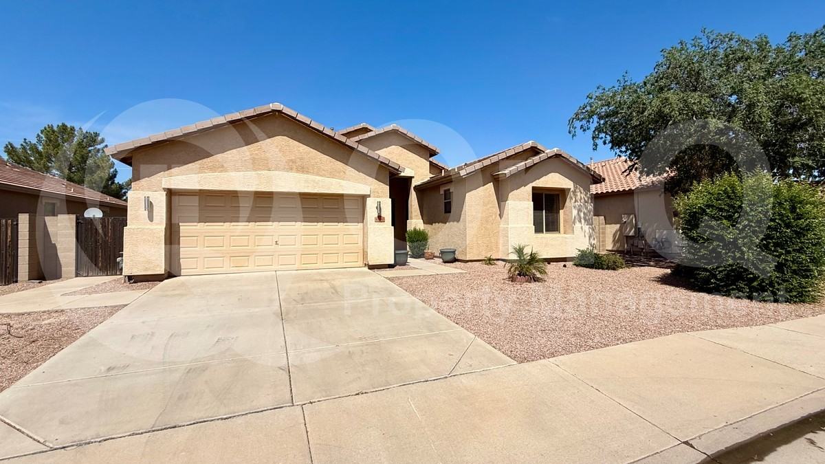 4250 E Augusta Ave - Photo 2 of 19