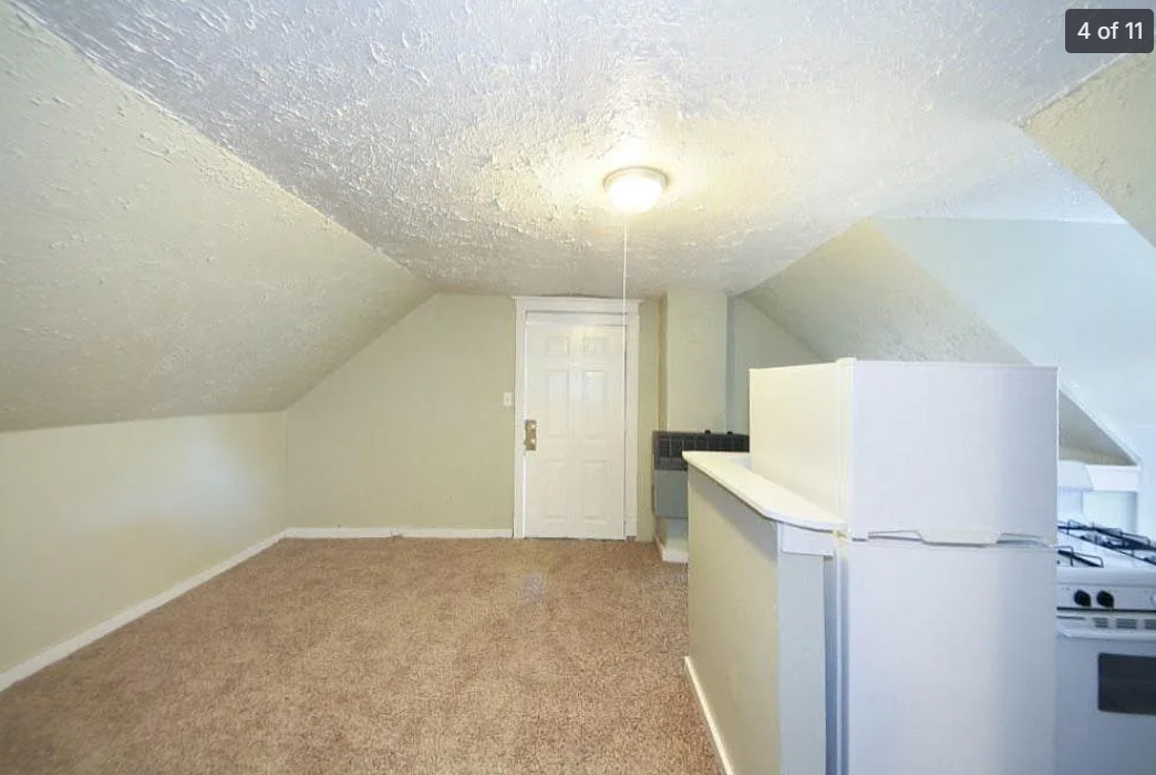 2728 W Madison St - Photo 5 of 7