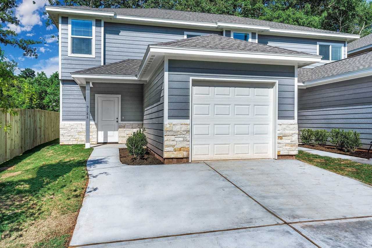 918 Shady Ln #A - Photo 2 of 17