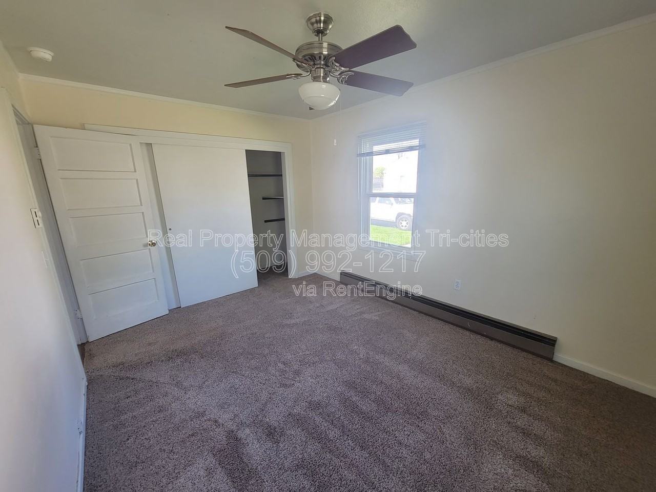 1003 Torbett St - Photo 7 of 11