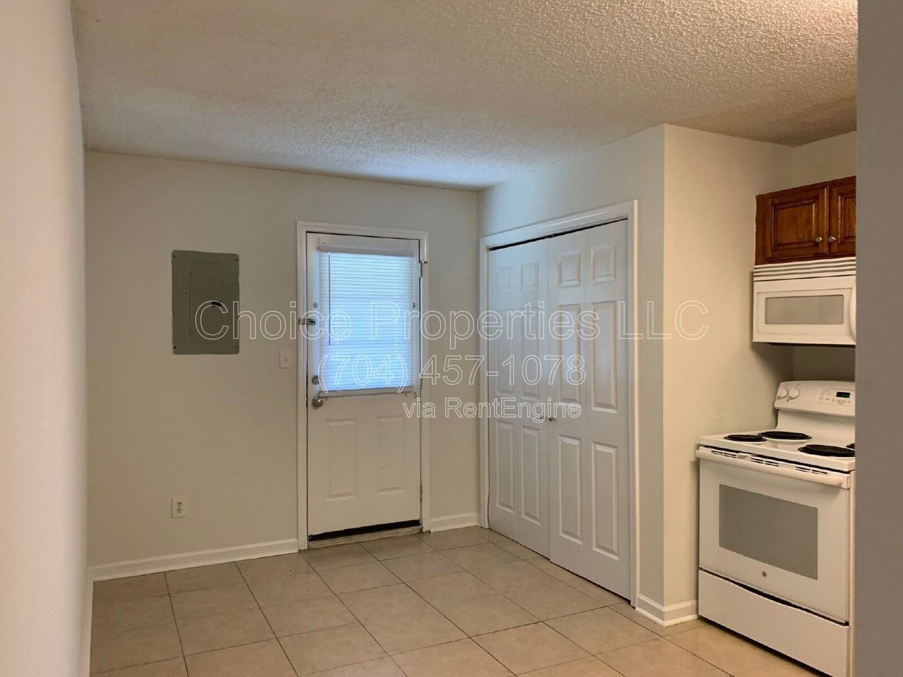 56 Tribune Ave Sw #F - Photo 4 of 9