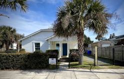 204 Cape Fear Blvd - Photo 1 of 1
