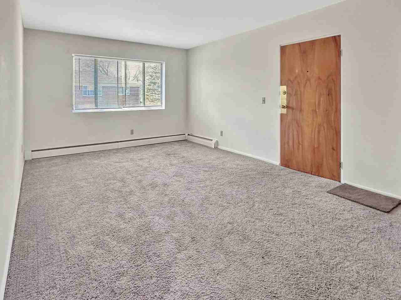 2833 S Burdick St #C - Photo 6 of 6