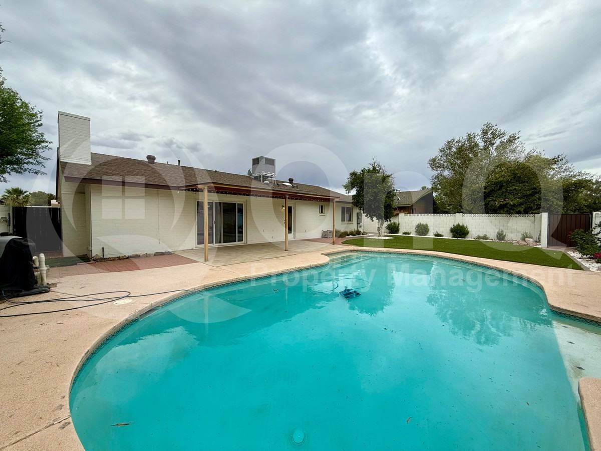 1651 E Verlea Dr - Photo 3 of 22