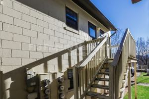 featured image of 80 Jones Rd #4