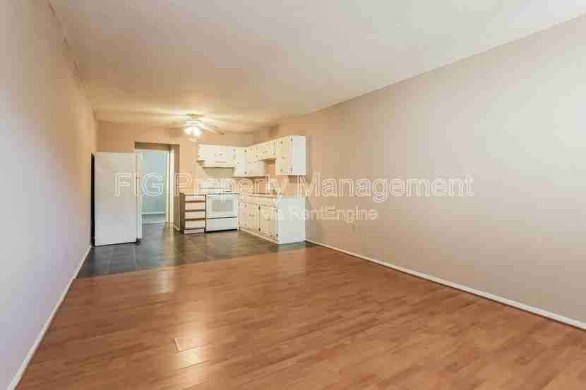 80 Jones Rd #4 - Photo 5 of 14