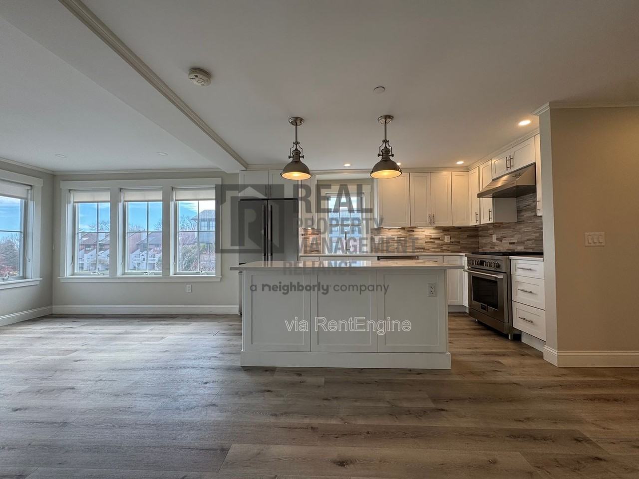 150 Merrimac St #H - Photo 4 of 13