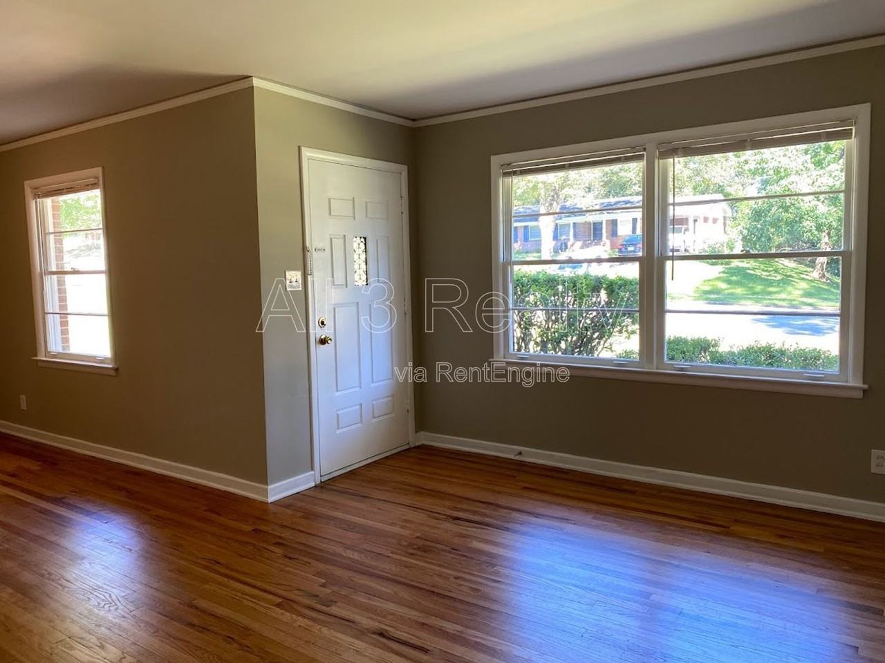 940 Green Ridge Ct - Photo 7 of 22