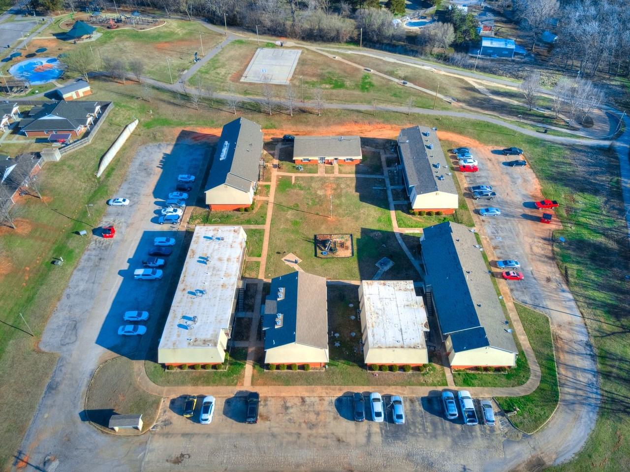 Parkside Apartments - Photo 7 of 50