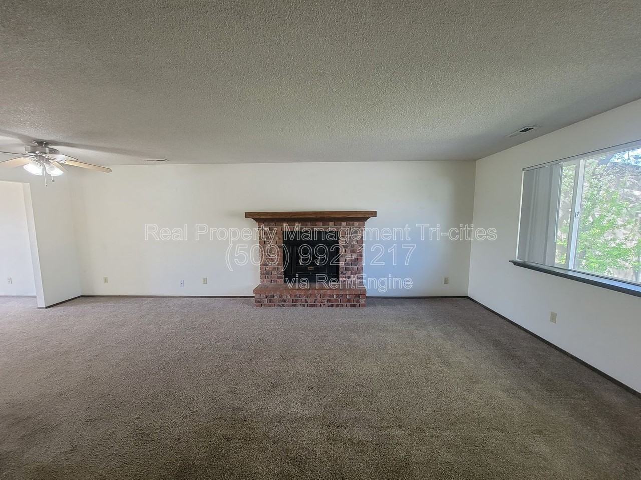 8831 W Entiat Ave - Photo 2 of 14