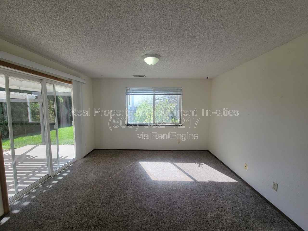 8831 W Entiat Ave - Photo 4 of 14