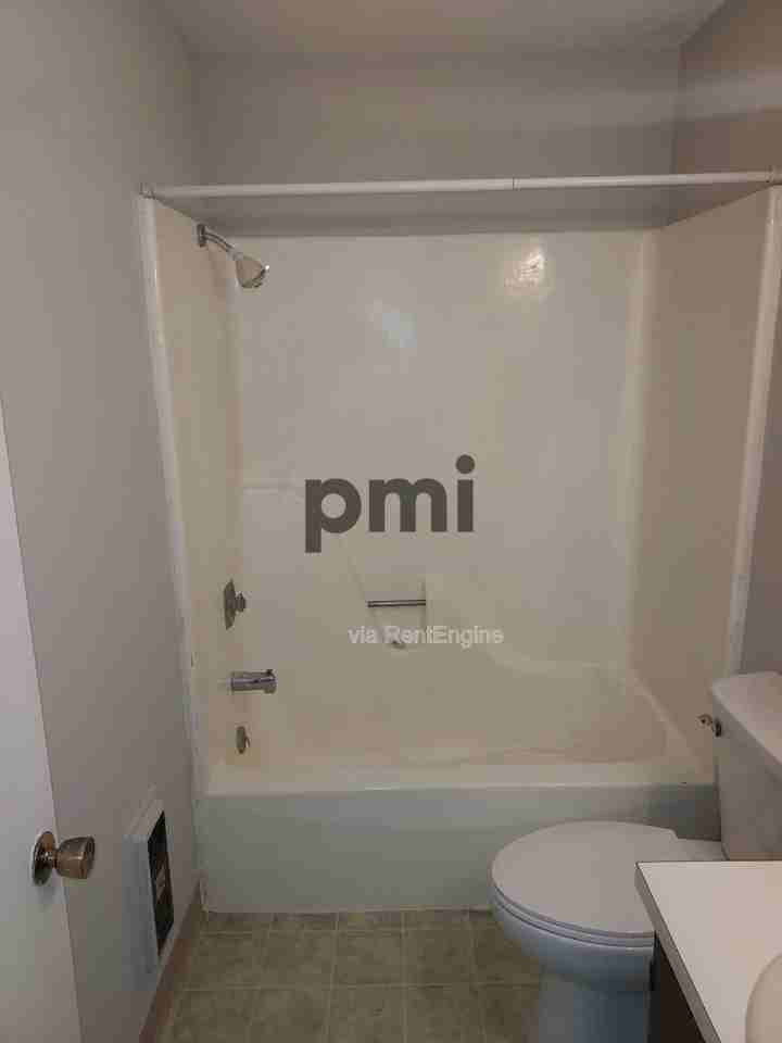 465 E Main St #13 - Photo 3 of 18