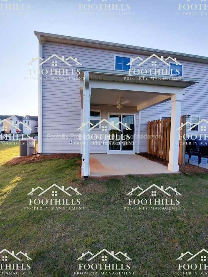 145 Adger Rd - Photo 2 of 25