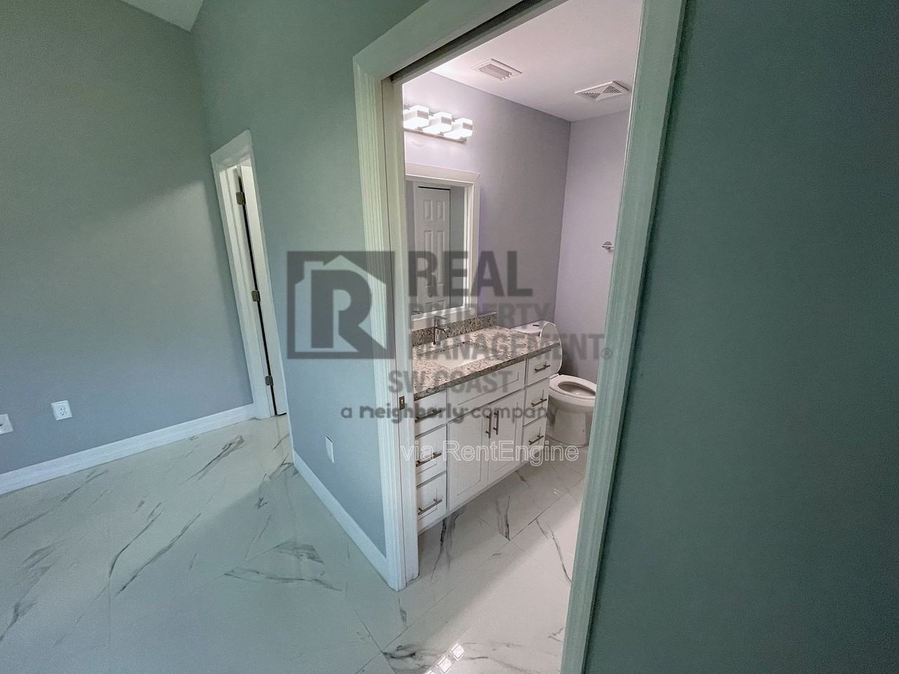 5349 29th St Sw - Photo 4 of 16