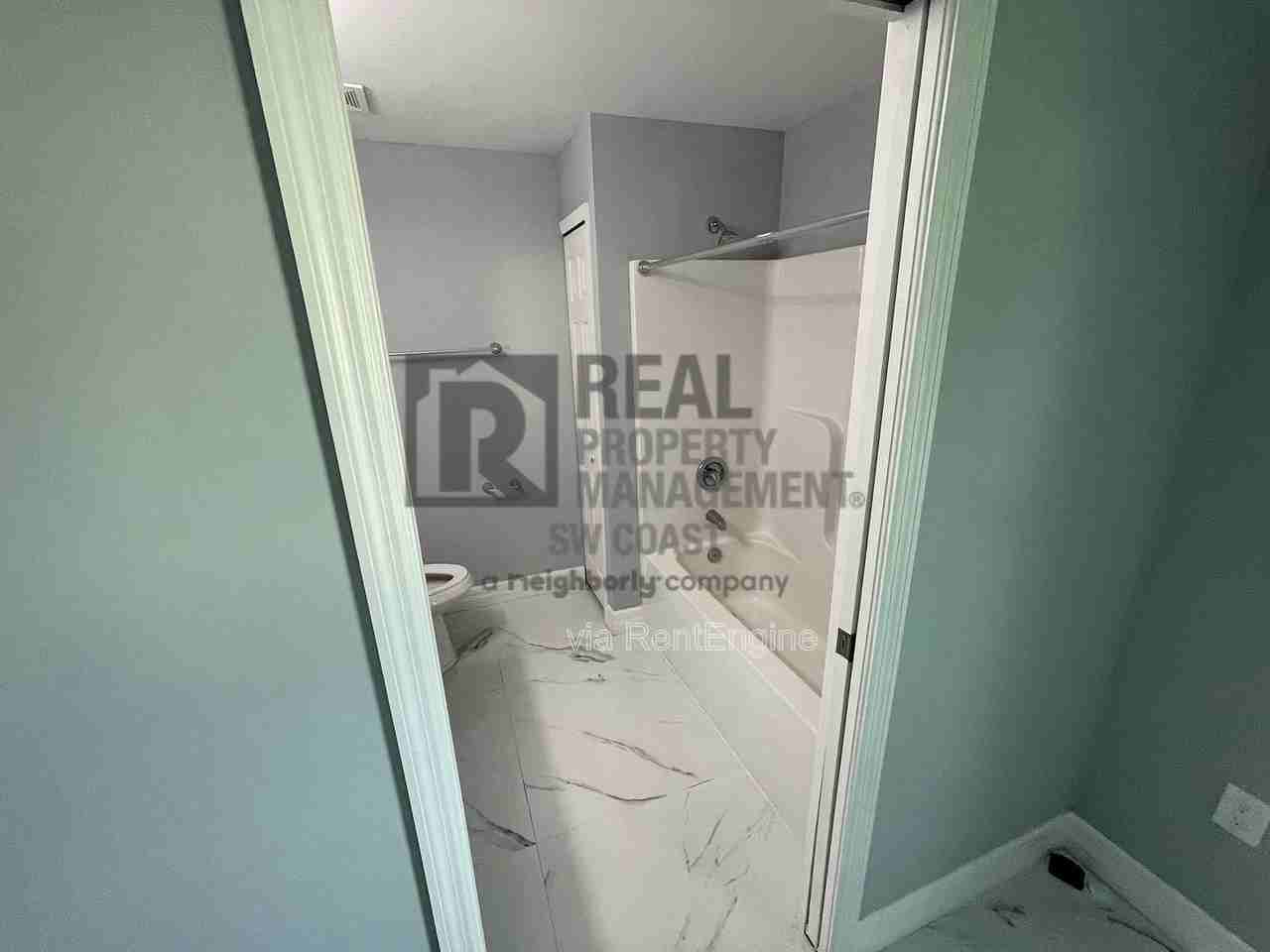 5349 29th St Sw - Photo 5 of 16