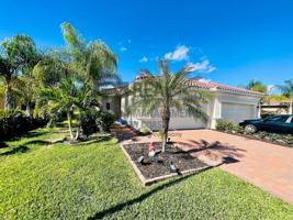 featured image of 2555 Vine Ave