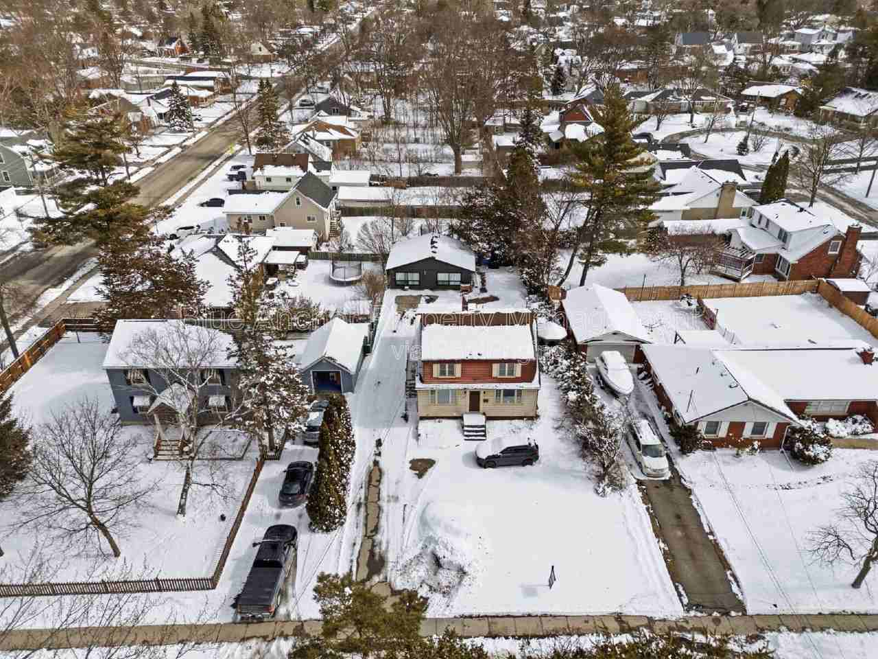 247 Macdonald Ave #1 - Photo 5 of 12