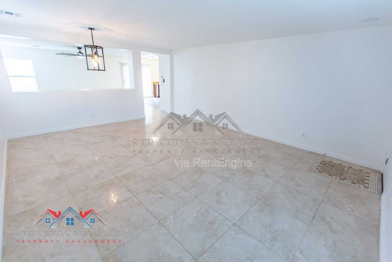 110 N Cholla - Photo 7 of 50