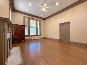 420 College St #B - Photo 1 of 1