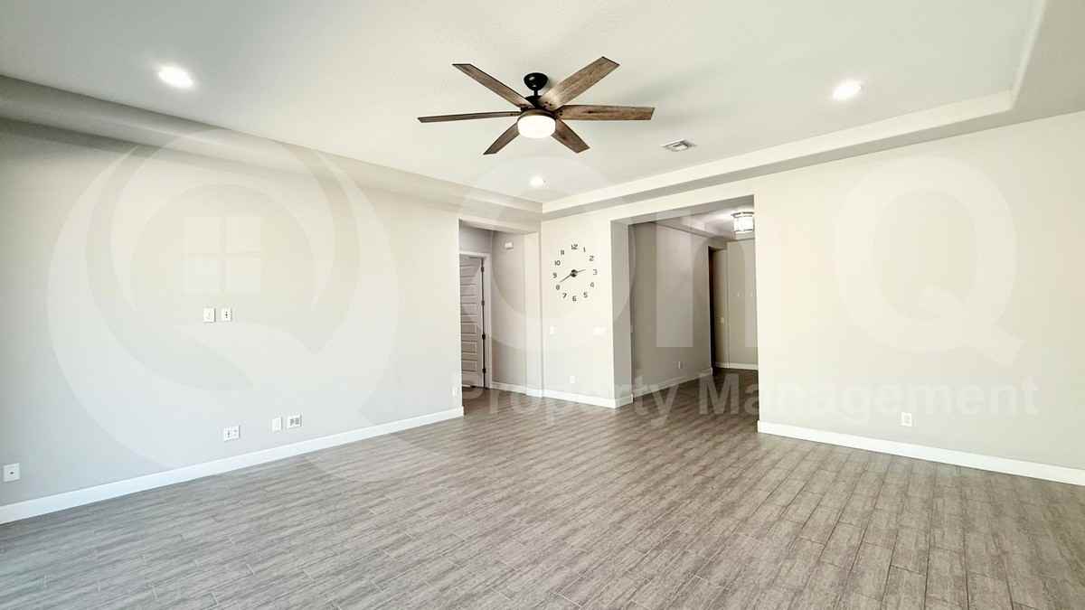 7536 E Peralta Ave - Photo 4 of 26