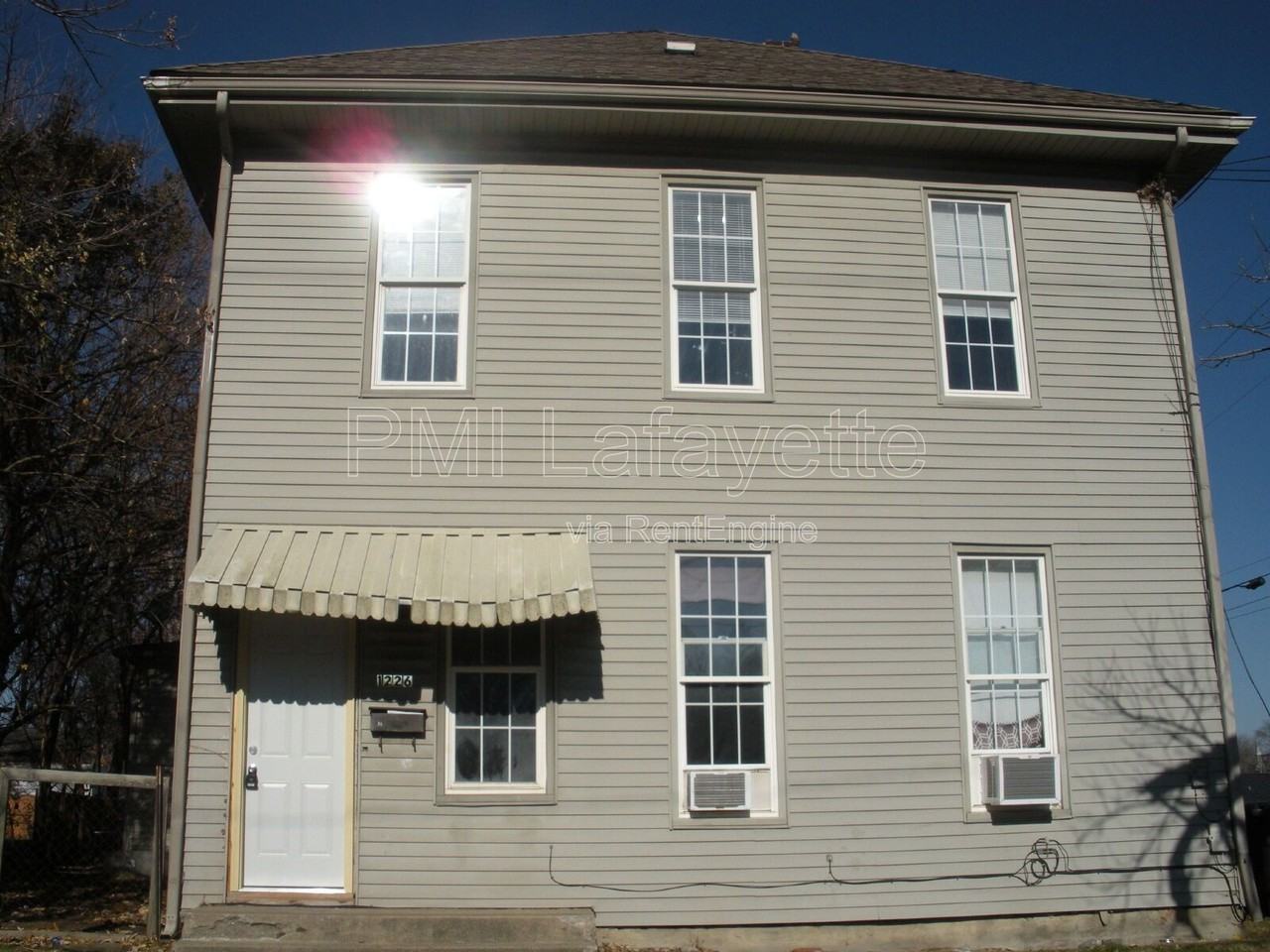 1226 Greenbush St