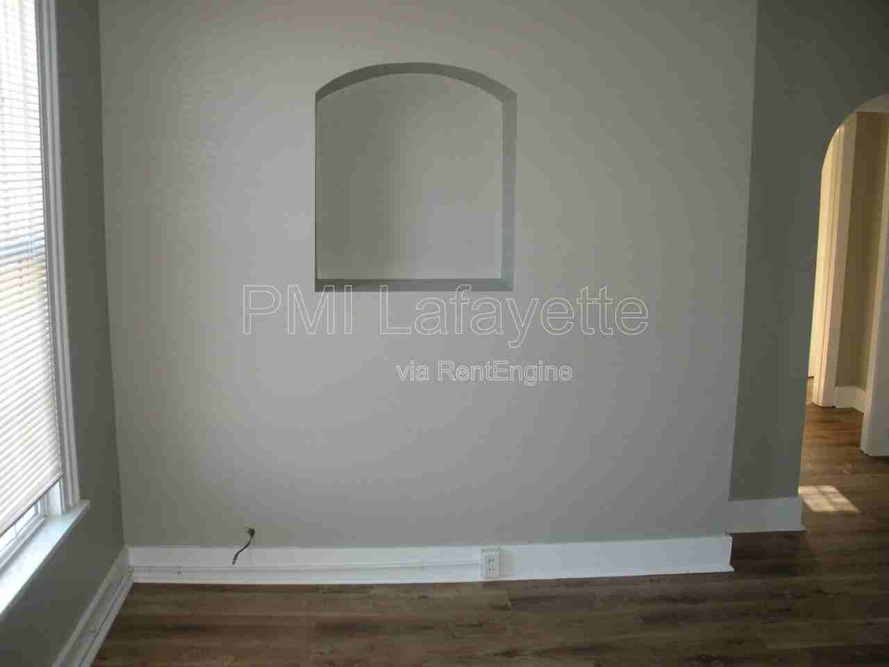 1226 Greenbush St - Photo 6 of 11