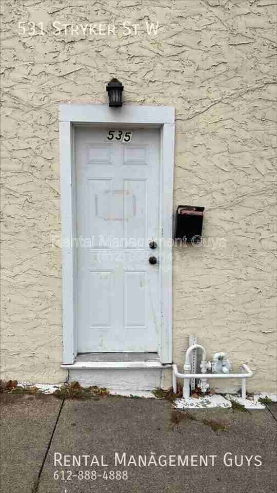 531 Stryker Ave - Photo 6 of 10