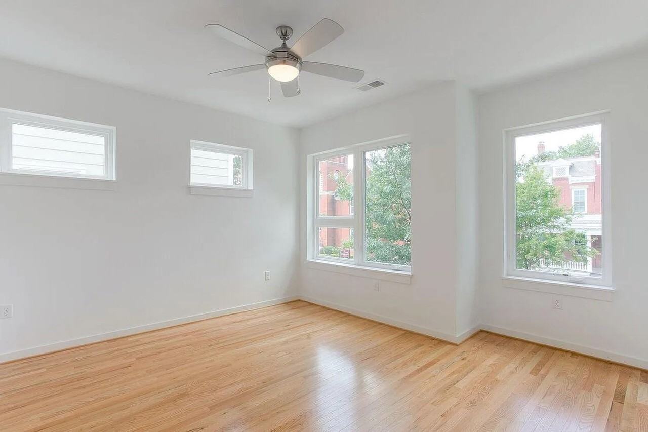 1212 Porter St #B - Photo 6 of 17