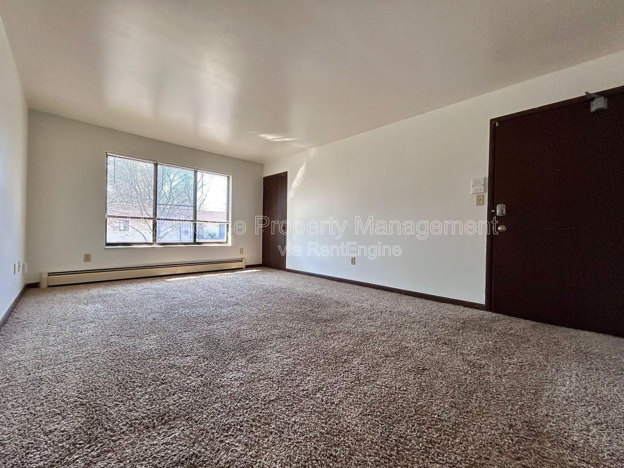 2227 29th St Sw #3 - Photo 4 of 21