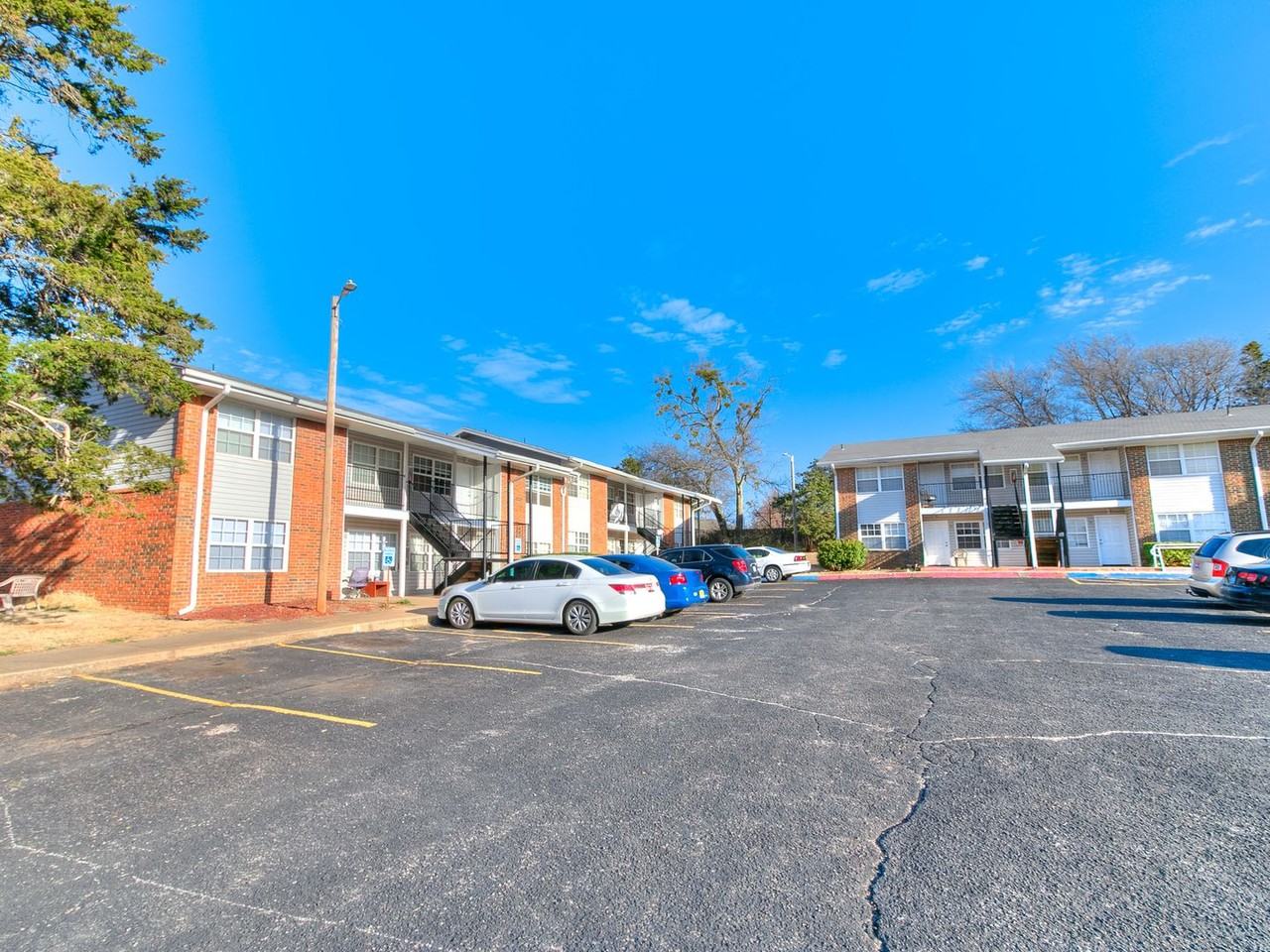 Cedar Creek Apartments - Photo 6 of 22