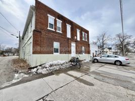 featured image of 273 E Forest Ave #7