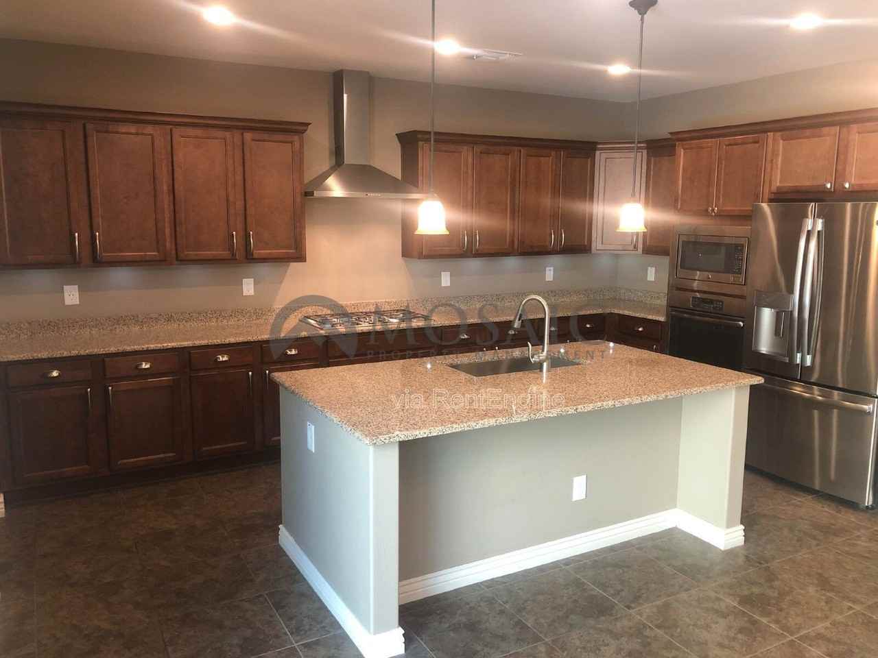 3717 E Galveston St - Photo 3 of 34