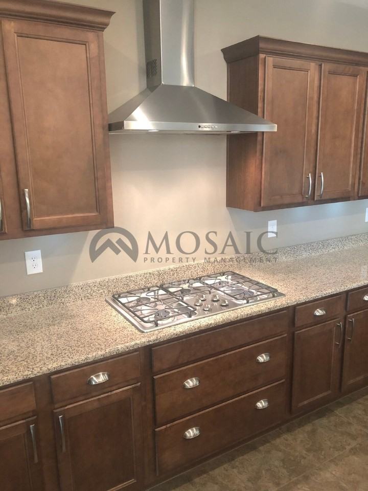 3717 E Galveston St - Photo 6 of 34