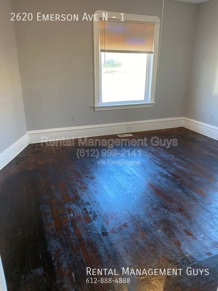 2620 Emerson Ave N #1 - Photo 7 of 14