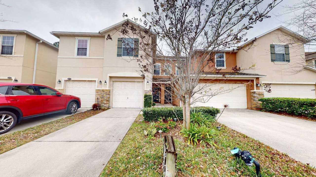6032 Bartram Village Dr - Photo 2 of 22