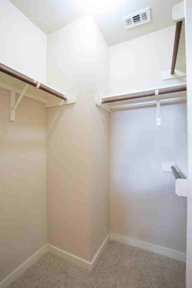 4528 Credo Ln - Photo 5 of 50