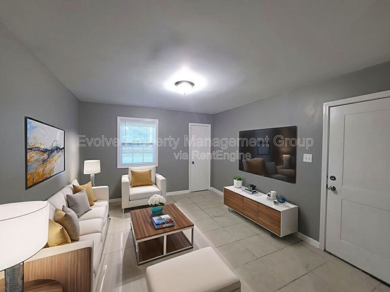 4649 Royal Ridge Dr #8 - Photo 2 of 7