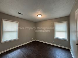 featured image of 3723 Wilshire Rd