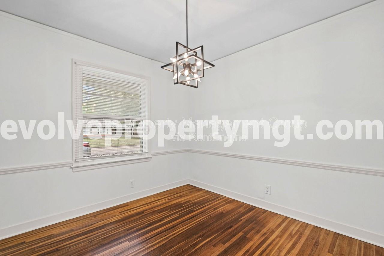 1564 S Perkins Rd - Photo 5 of 18