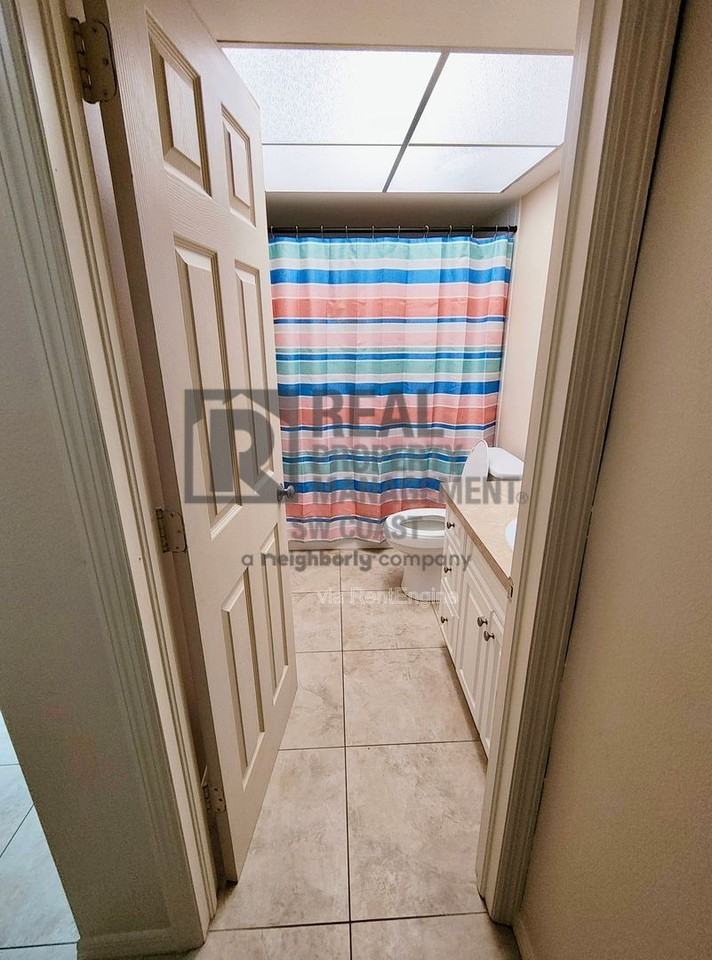 12471 Mcgregor Blvd #10-1 - Photo 7 of 28