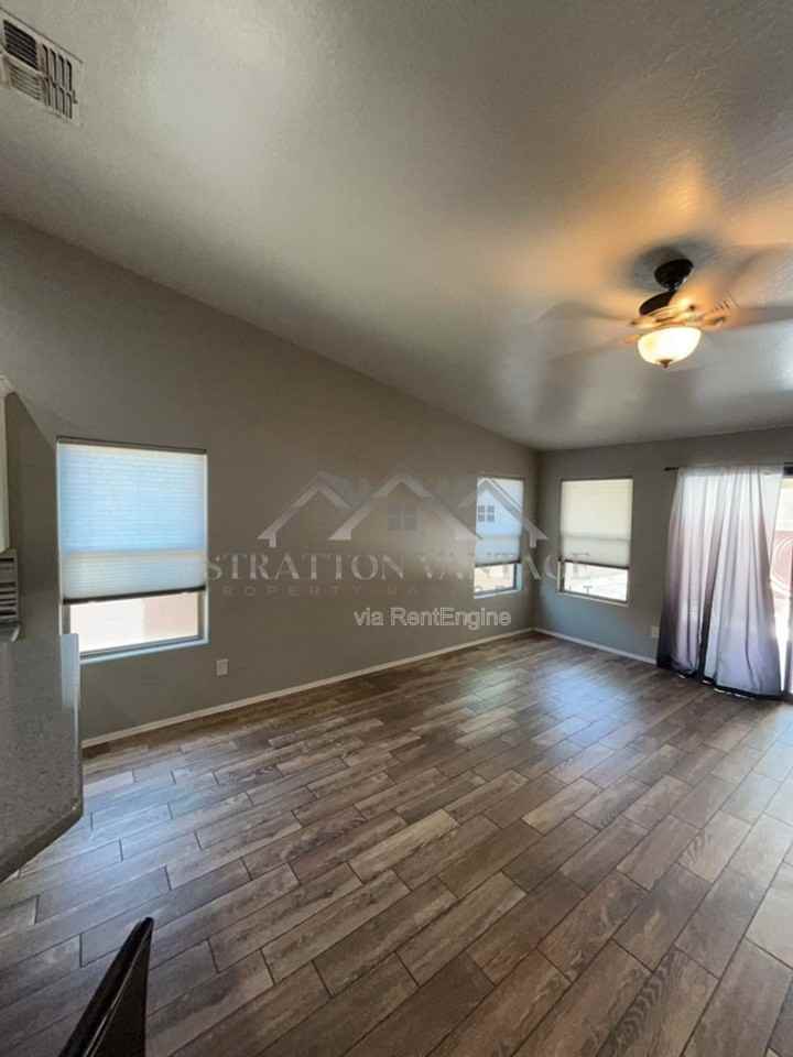 23350 S 221st St - Photo 4 of 20