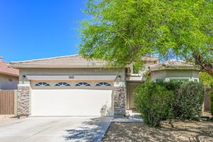 featured image of 4622 W Cottontail Rd