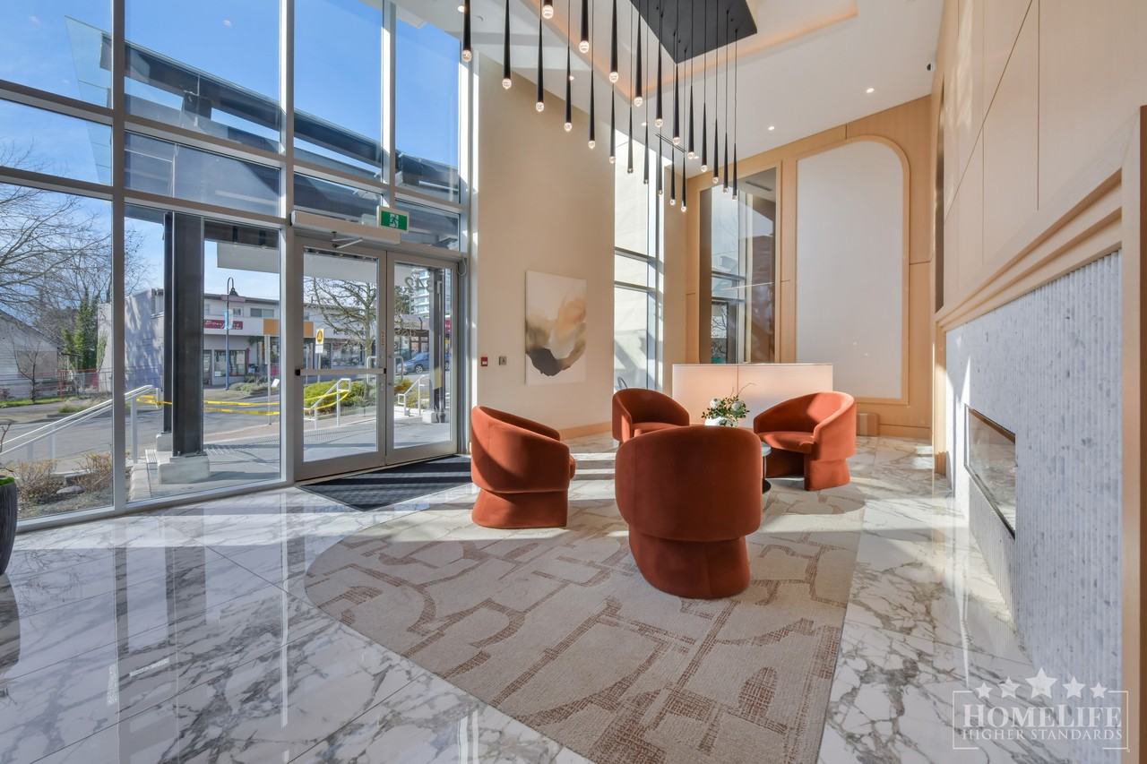 1342 Johnston Rd - Photo 2 of 24