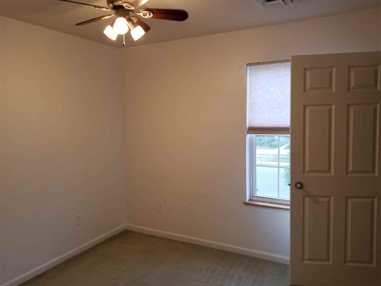 1408 Wyoming St - Photo 2 of 14