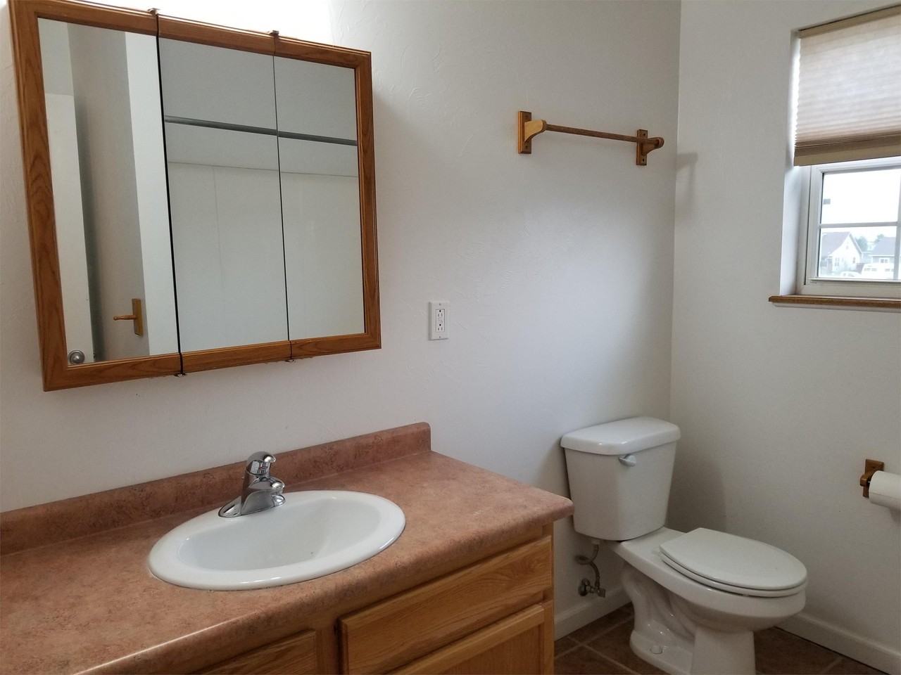 1408 Wyoming St - Photo 3 of 14
