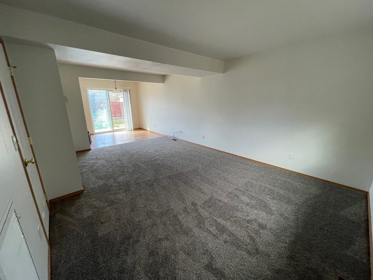 425 W Shore Dr #1 - Photo 3 of 18