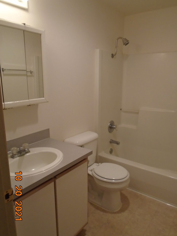 160 N 7th St #160 - Photo 2 of 31
